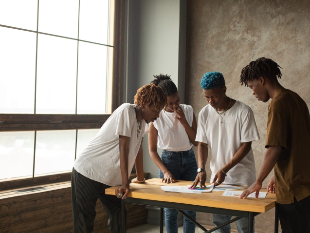 pexels-monstera-9430884